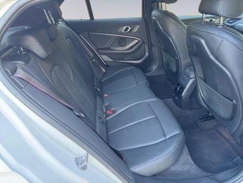 BMW 1 Series 1.5 118i M Sport DCT Euro 6 (s/s) 5dr