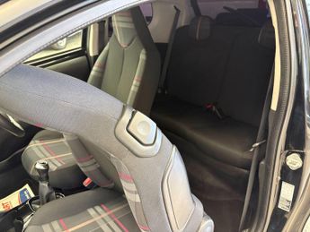 Peugeot 108 1.2 PureTech Allure Euro 6 3dr