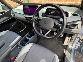 Volkswagen ID.3 Pro Performance 58kWh Business Auto 5dr