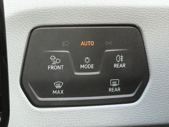 Volkswagen ID.3 Pro Performance 58kWh Business Auto 5dr