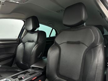 Renault Megane 1.5 dCi Signature Nav EDC Euro 6 5dr