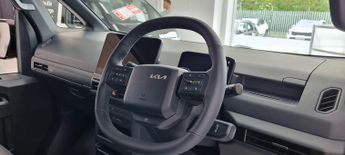 Kia PV5 Long Range 71.2kWh Plus Passenger MPV 5dr Electric Auto (160 bhp