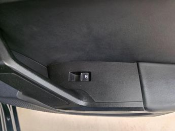 SEAT Leon 1.5 eTSI MHEV FR DSG Euro 6 (s/s) 5dr