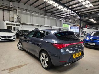 SEAT Leon 1.5 eTSI MHEV FR DSG Euro 6 (s/s) 5dr
