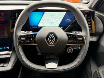 Renault Megane E-Tech comfort range 60kWh techno Auto 5dr (22kW Charger)
