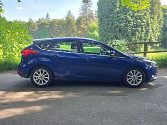 Ford Focus 1.6 TDCi Titanium Euro 5 (s/s) 5dr