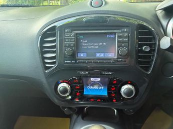 Nissan Juke 1.6 Acenta Premium Euro 5 (s/s) 5dr