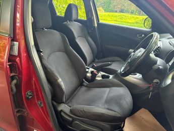 Nissan Juke 1.6 Acenta Premium Euro 5 (s/s) 5dr