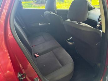 Nissan Juke 1.6 Acenta Premium Euro 5 (s/s) 5dr