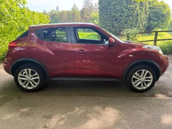 Nissan Juke 1.6 Acenta Premium Euro 5 (s/s) 5dr