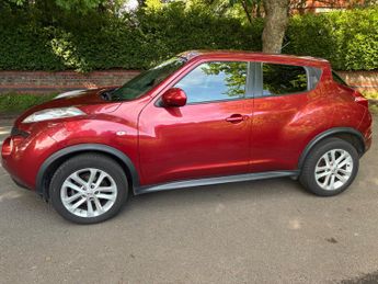 Nissan Juke 1.6 Acenta Premium Euro 5 (s/s) 5dr