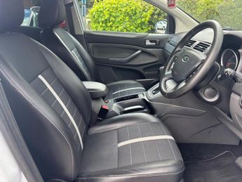Ford Kuga 2.0 TDCi Titanium Powershift AWD Euro 5 5dr