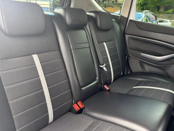 Ford Kuga 2.0 TDCi Titanium Powershift AWD Euro 5 5dr