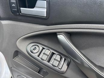 Ford Kuga 2.0 TDCi Titanium Powershift AWD Euro 5 5dr