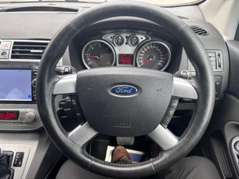Ford Kuga 2.0 TDCi Titanium Powershift AWD Euro 5 5dr
