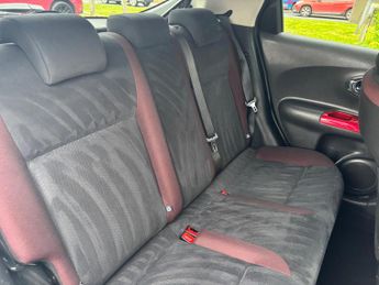 Nissan Juke 1.6 Acenta Premium Euro 5 (s/s) 5dr