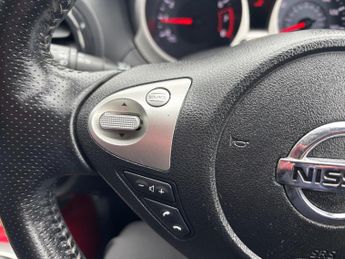 Nissan Juke 1.6 Acenta Premium Euro 5 (s/s) 5dr