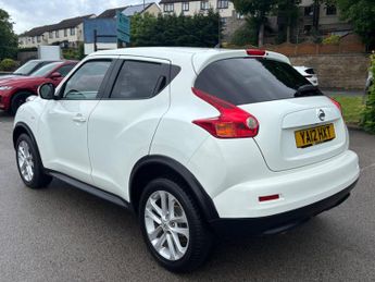 Nissan Juke 1.6 Acenta Premium Euro 5 (s/s) 5dr