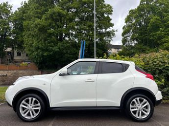 Nissan Juke 1.6 Acenta Premium Euro 5 (s/s) 5dr