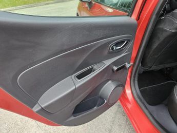 Renault Clio 1.2 16V Dynamique MediaNav Euro 5 5dr