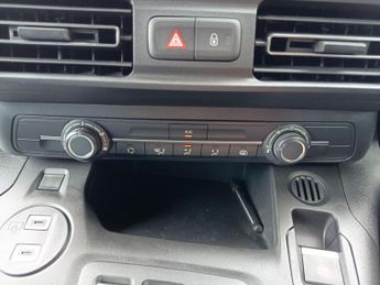 Citroen e-Berlingo 52kWh Driver M Panel Van 5dr Electric Auto SWB (7.4kW Charger) (
