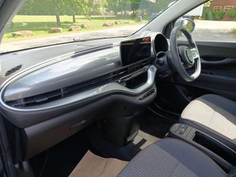 Fiat 500e 42kWh Icon Hatchback 3dr Electric Auto (118 ps)
