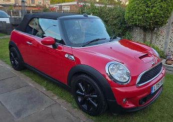 MINI Convertible 1.6 Cooper S Auto Euro 5 2dr