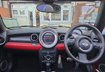 MINI Convertible 1.6 Cooper S Auto Euro 5 2dr