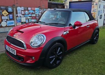 MINI Convertible 1.6 Cooper S Auto Euro 5 2dr