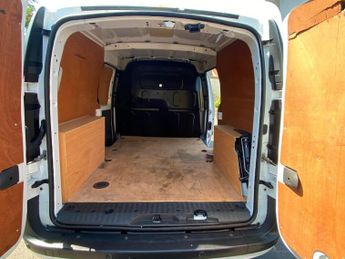 Nissan NV250 1.5 dCi Tekna L2 Euro 6 (s/s) 5dr
