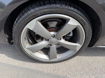 Audi S4 Avant 3.0 TFSI V6 Black Edition S Tronic quattro Euro 5 (s/s) 5dr