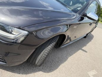Audi S4 Avant 3.0 TFSI V6 Black Edition S Tronic quattro Euro 5 (s/s) 5dr