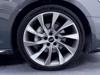 Audi A4 2.0 TFSI 40 S line Saloon 4dr Petrol S Tronic Euro 6 (s/s) (204 
