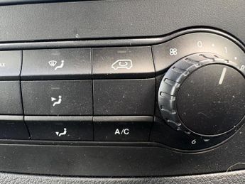Mercedes-Benz eVito 114 e 41kWh Progressive Auto FWD L2 6dr (LWB)