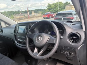 Mercedes-Benz eVito 114 e 41kWh Progressive Auto FWD L2 6dr (LWB)