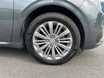Peugeot 208 1.2 PureTech Allure ETG Euro 6 (s/s) 3dr