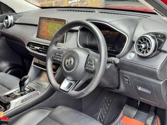 MG MG HS 1.5 T-GDI 16.6kWh Excite Auto Euro 6 (s/s) 5dr