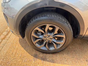 Land Rover Discovery Sport 2.0 TD4 Landmark Auto 4WD Euro 6 (s/s) 5dr