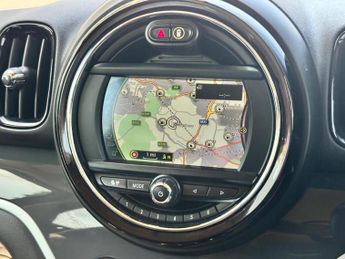 MINI Countryman 1.5 7.6kWh Cooper SE Auto ALL4 Euro 6 (s/s) 5dr