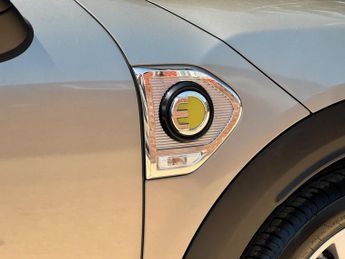 MINI Countryman 1.5 7.6kWh Cooper SE Auto ALL4 Euro 6 (s/s) 5dr