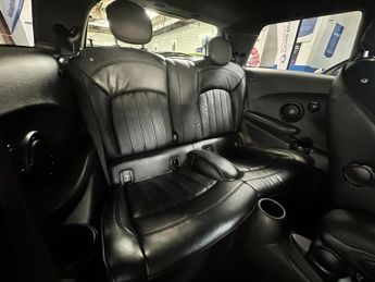 MINI Hatch 2.0 John Cooper Works Hatchback 3dr Petrol Auto Euro 6 (s/s) (23