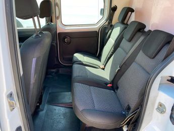 Mercedes-Benz Citan 1.5 109 CDI BlueEfficiency Crew Van L3 Euro 5 (s/s) 6dr (5 Seat)