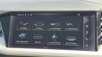 Audi Q4 e-tron 40 Sport SUV 5dr Electric Auto 82kWh (204 ps)