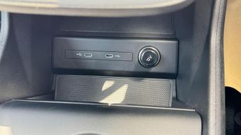 Audi Q4 e-tron 40 Sport SUV 5dr Electric Auto 82kWh (204 ps)