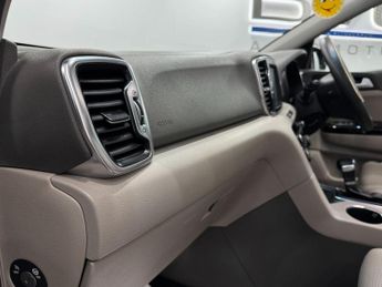 Kia Sportage 2.0 CRDi First Edition Auto AWD Euro 6 5dr