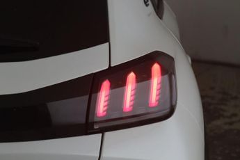 Peugeot E-208 50kWh Allure Auto 5dr