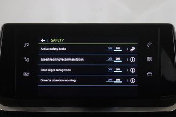 Peugeot E-208 50kWh Allure Auto 5dr