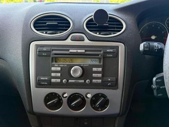 Ford Focus 1.6 LX 5dr