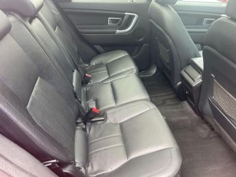 Land Rover Discovery Sport 2.0 TD4 HSE Black Auto 4WD Euro 6 (s/s) 5dr