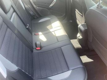 Peugeot 2008 1.5 BlueHDi Allure EAT Euro 6 (s/s) 5dr